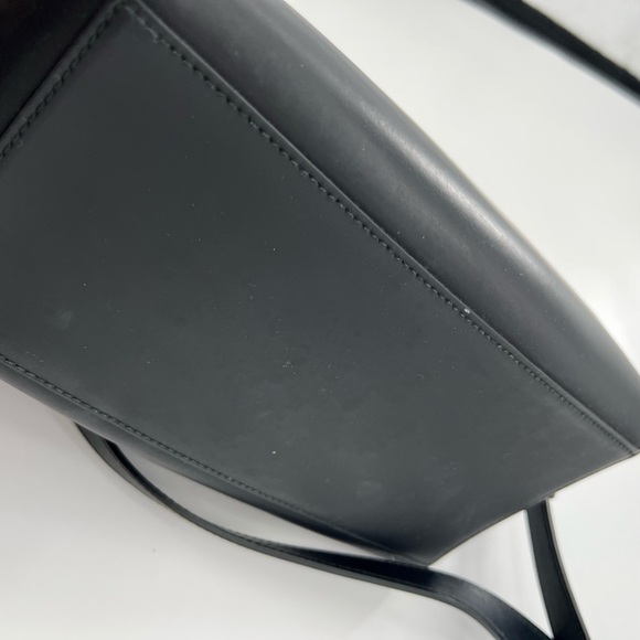 KENZO black leather structured crossbody purse with silver details - Picture 7 of 9